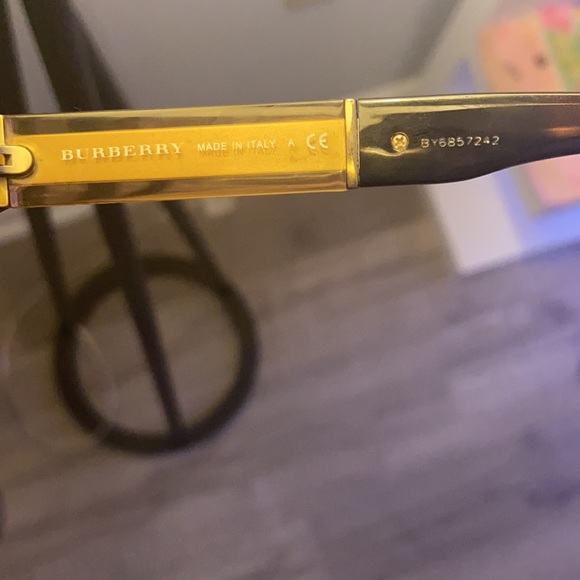 Burberry frames - Picture 9 of 10